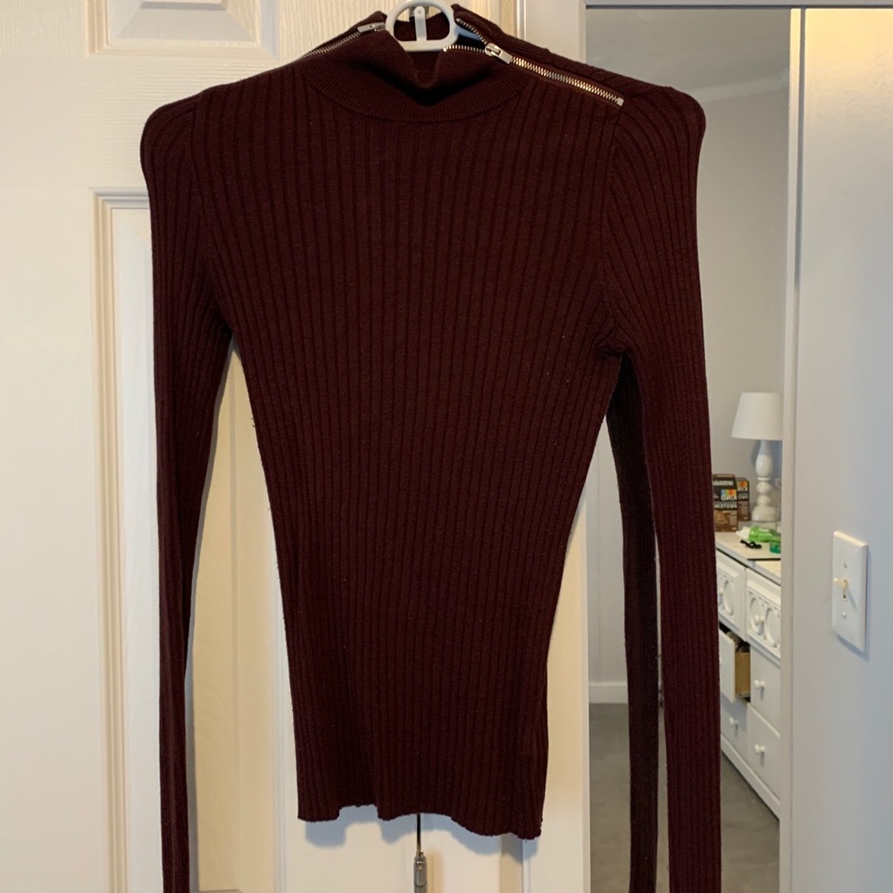 Maroon Zip Up turtleneck